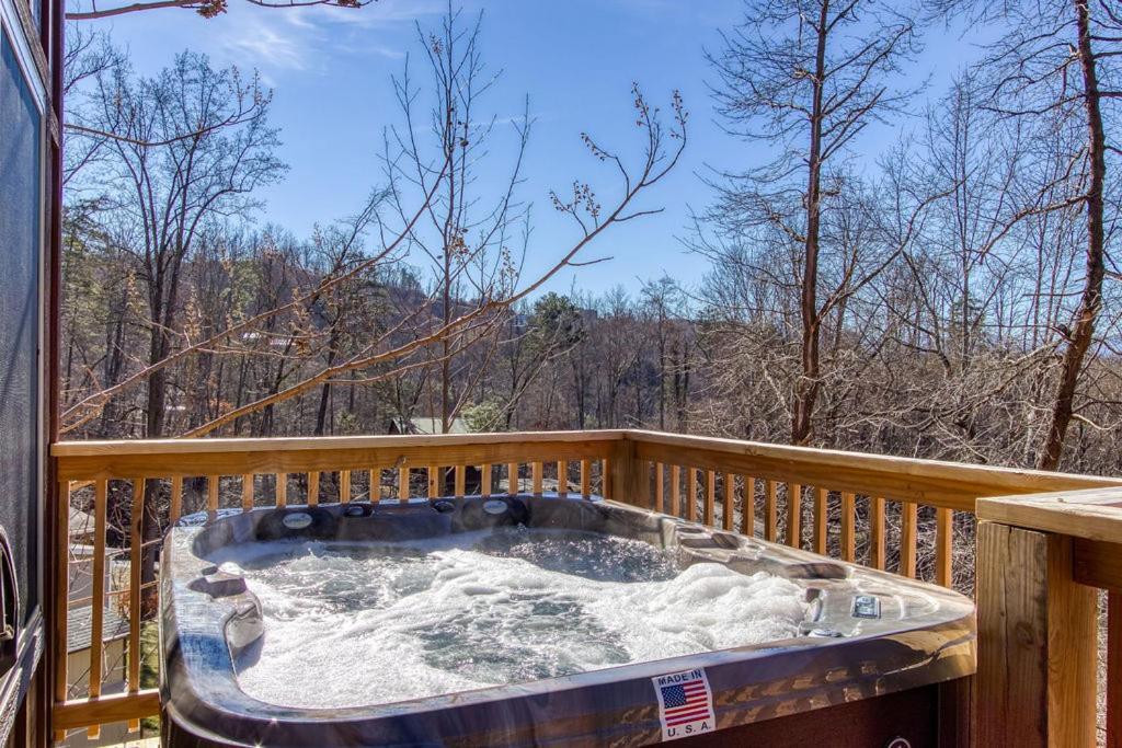 Blue Mist Villa Gatlinburg Exterior photo
